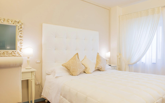 Отель Relai Sassa al Sole