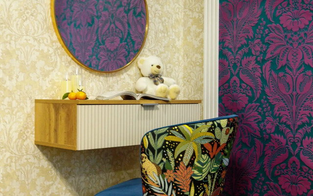 Апартаменты на Революционной 3