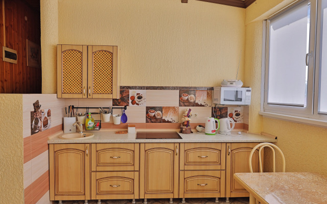 Loris Guest House