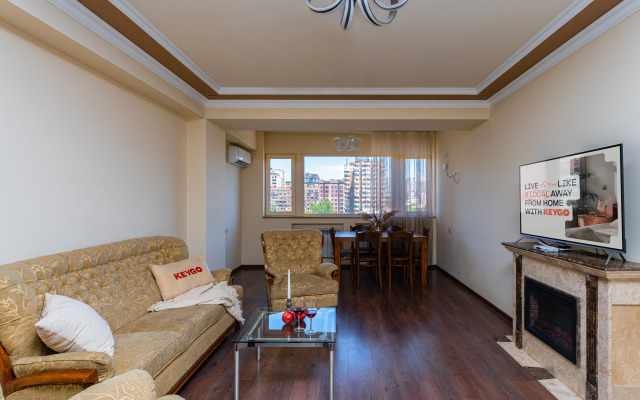 KeyGo #0164, 2 Bedroom, City Center, Saryan Street Apartments