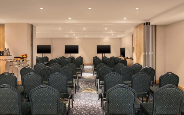 Hilton Garden Inn Baku