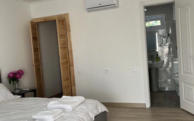 Na Zheleznodorozhnoy Guest House