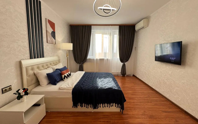 Апартаменты Двухкомнатные с Красивым Видом на Реку Обь