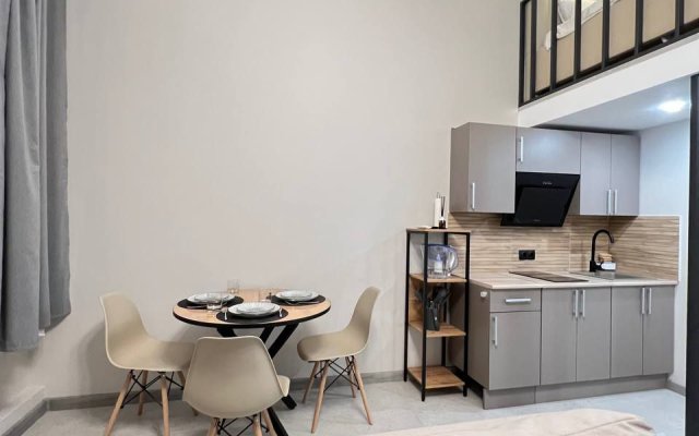 Dvuhurovnevye apartamenty Aurora u metro Baumanskaya