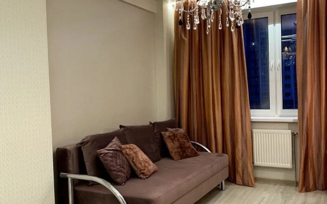 Квартира Двухкомнатная квартира ст. м Грушевка