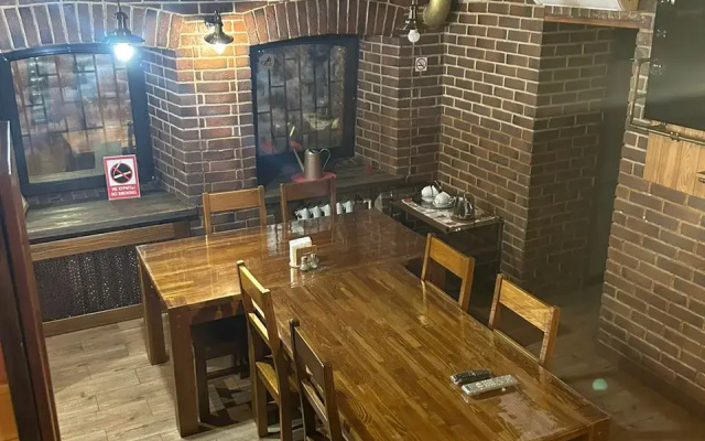 Отель Гостиный Дворъ