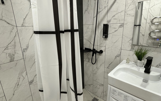 Na UlAndrianova 20 Flat