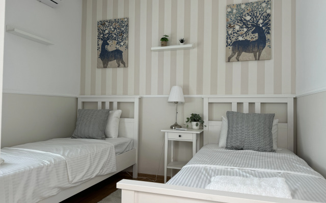 Апартаменты Комфортабельные апартаменты с видом на море