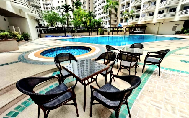 Apartment hotel River Front 4