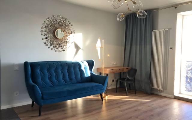 Na Pugacheva 9b Flat