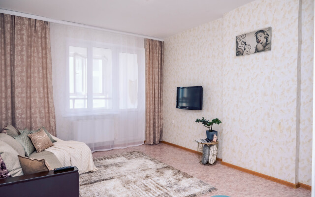 V Shagovoy Ot Ugntu Chernikovka Mira 8 Apartments