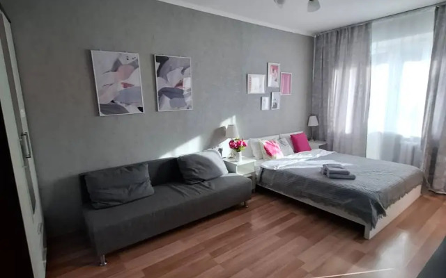 1-Komnatnaya Kvartira Okolo Zooparka Flat