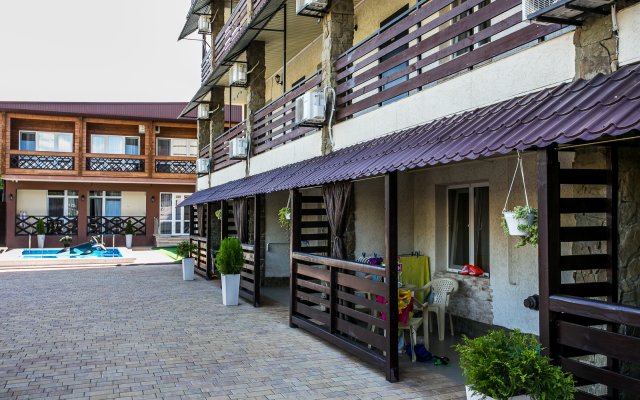 Miko Guest House
