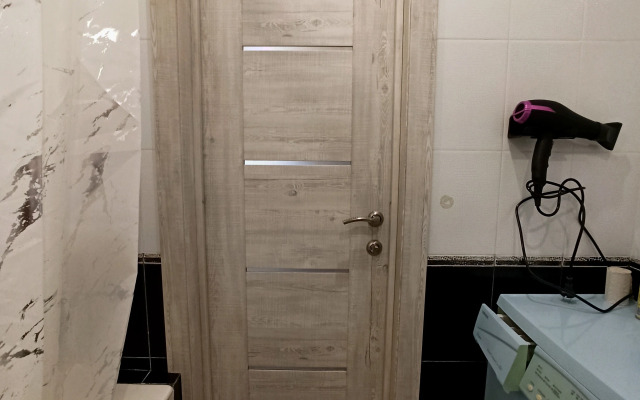 Uyutnaya Blizko ot Vokzala i Serysheva Flat