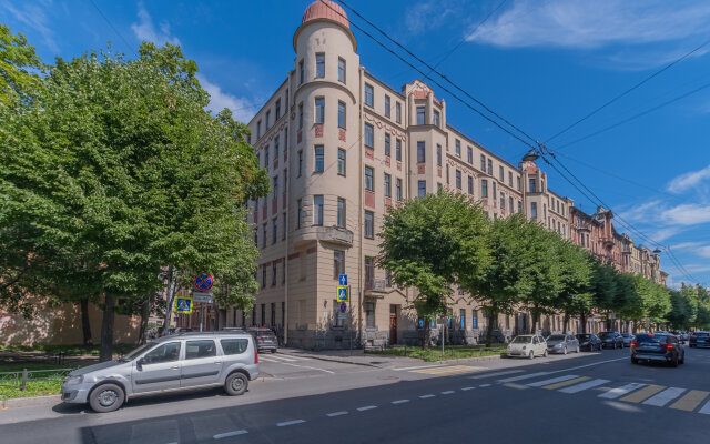 Km Na Krasnogo Kursanta Apartments