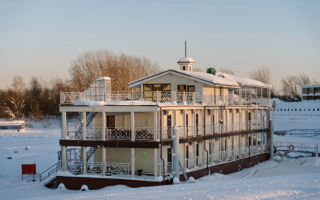 Кемпинг Яхт-клуб Фрегат