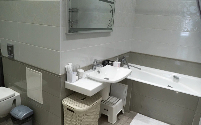 Апартаменты Дальневосточная 126