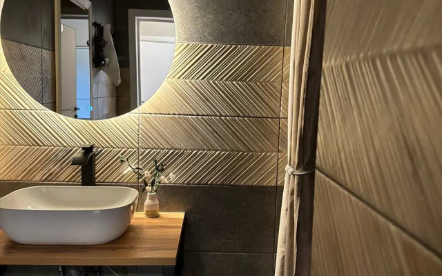 Частный Дом Барнхаус №2 на 10 гостей, с дровяной баней и горячим чаном