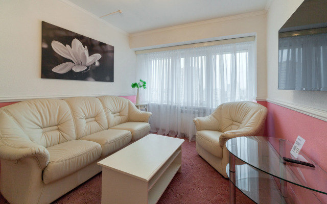 Отель МосУз (Московско-Узбекский гостинично-коммерческий центр)