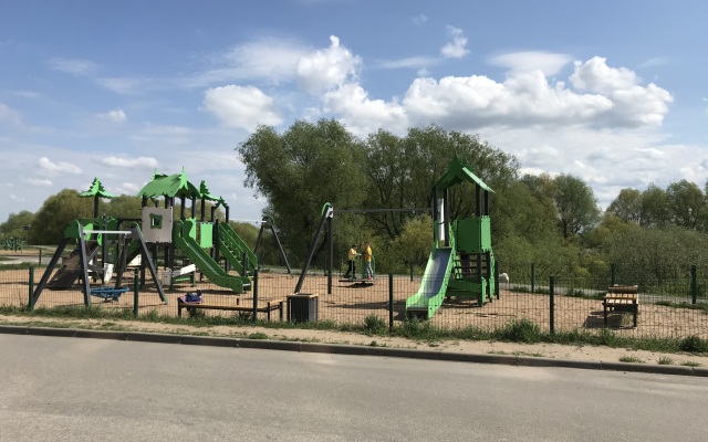 Na Kolmovskoy Naberezhnoy Flat