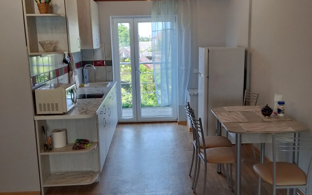 Квартира Уютная Студия в Чистом Зелёном Районе