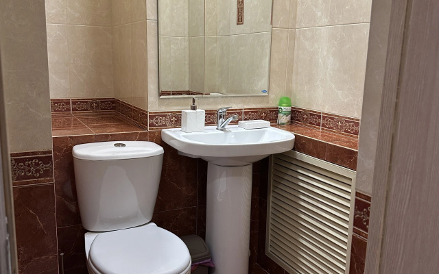 Na Ulitse 295-J Strelkovoy Divizii 17 Flat