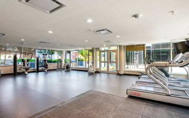 Stylish Downtown Condos by GLOBALSTAY Apart-hotel