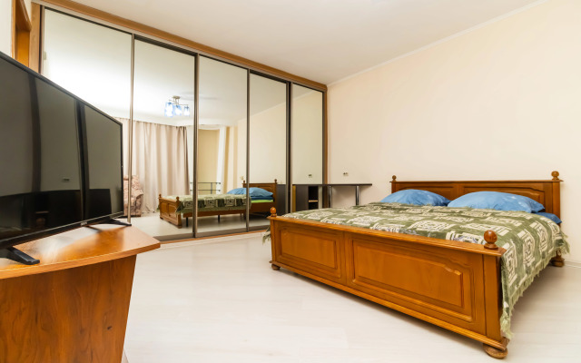 Квартира на Ул Сони Кривой  47