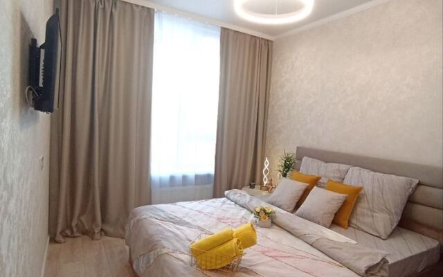 Na Bekhtereva 2B Flat