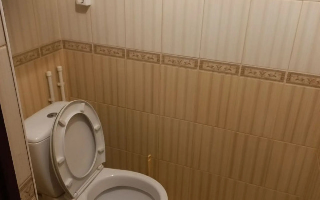 Квартира студия на улице 1-й Ударной Армии 75