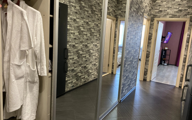 2-Komnatnaya Komilfo-Home Na Toporkova Flat