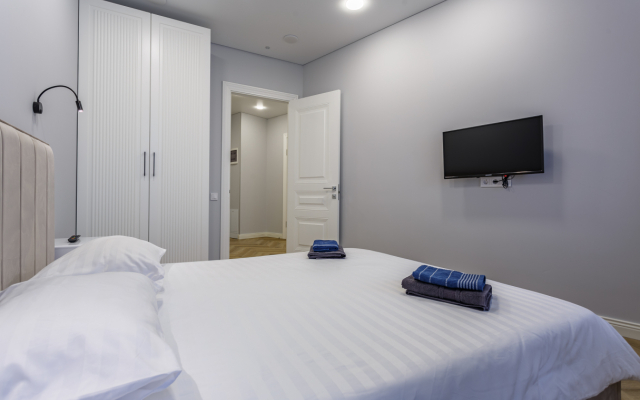 Апартаменты FortEstate на Нахимовском проспекте 31/3 (5)