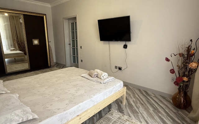 Квартира Гюль улица Времена Года 1