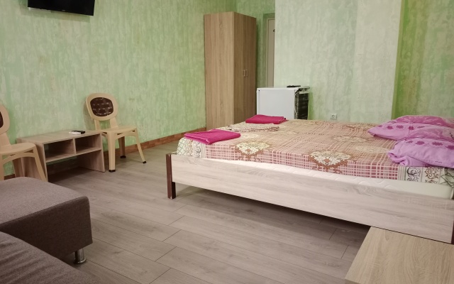 Maylan Guest House
