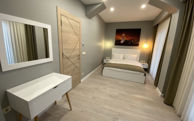 Отель Li Hotel Pera