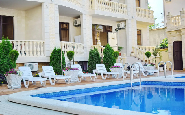 Diva Plaza Hotel