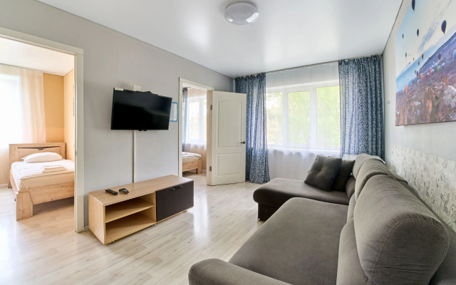 Апартаменты Трехкомнатные 10 тысяч метров 1