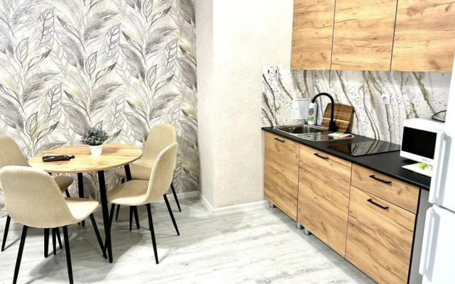 Na Ulitse Samarovskaya 10 Flat