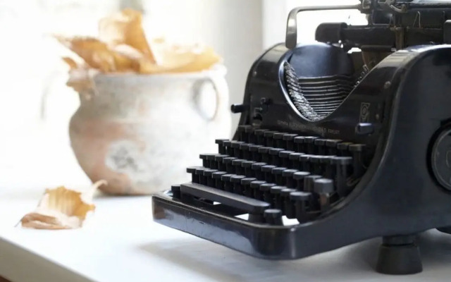 Квартира Тихая Уютная Писательская Студия в Центре Города