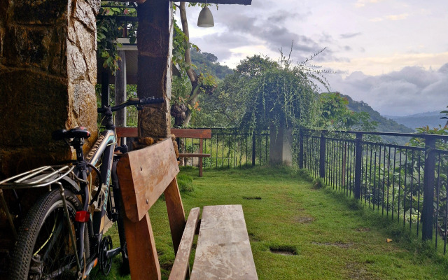 Kandy Victoria Eco Resort