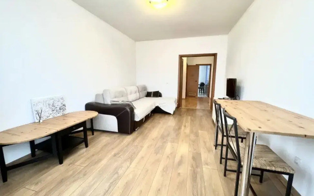 Квартира Уютная трехкомнатная