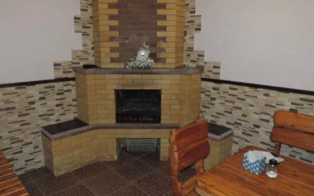 Отель Эльтур