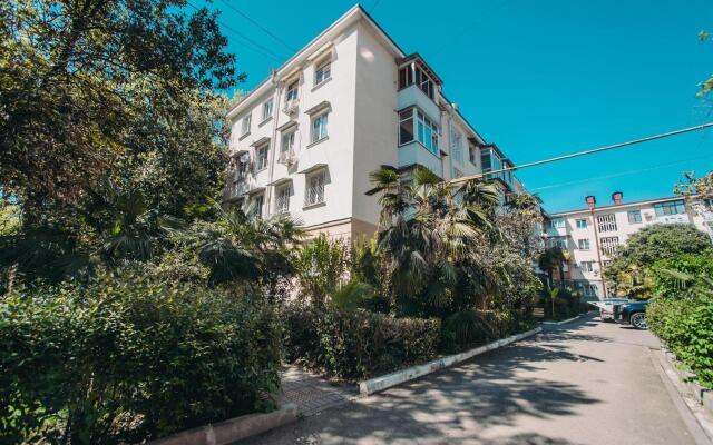 Na Ul Konstitutsii Flat