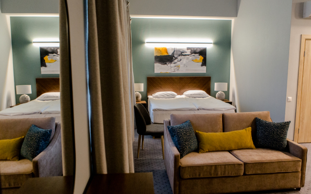 Freezone Inn Hotel	