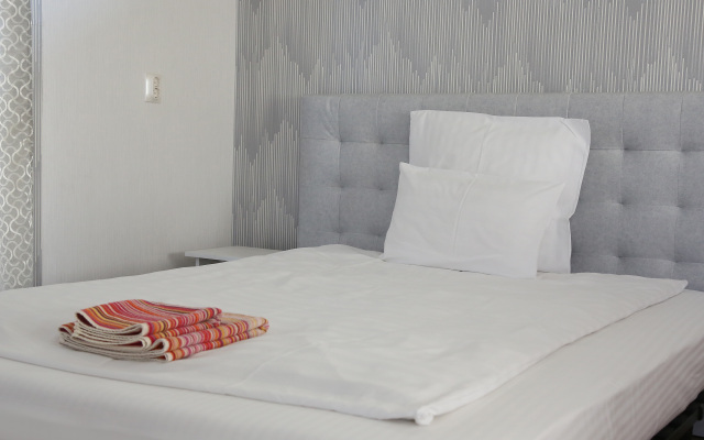 Dom U Ozera Apartments