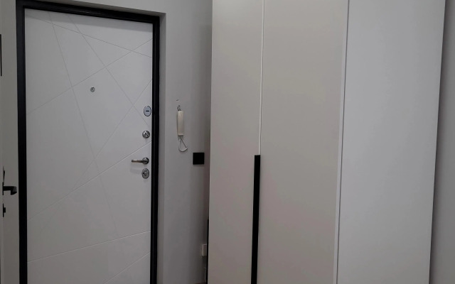 Studiya v novom elitnom ZhK Yablonevyij Flat