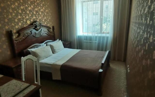 Altyn Adam Hotel