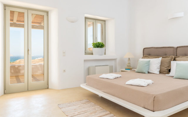 Le GrandMykonos Villa