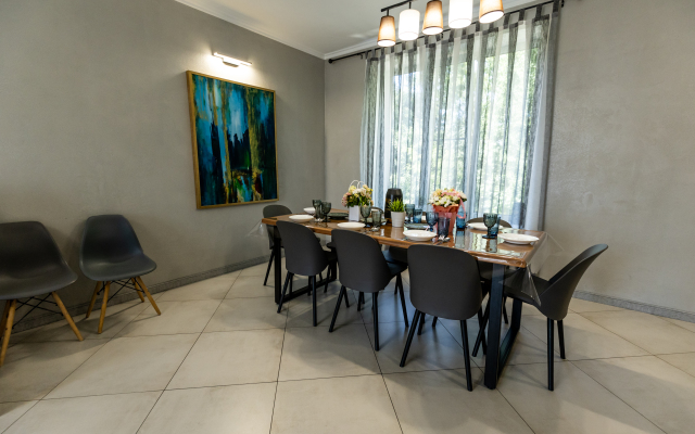 U Reki Volga V Gorode Samara Guest house