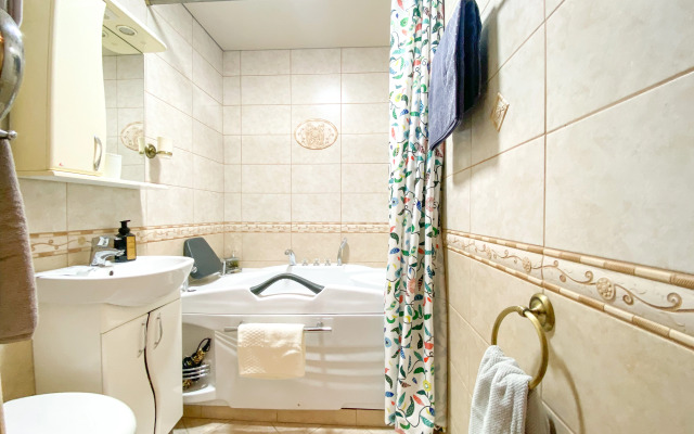 Admiralskaya V Tsentre Sevastopolya Flat